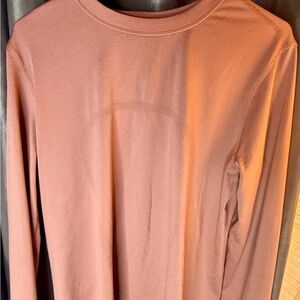 Long Sleeve Lululemon Shirt relaxed fit